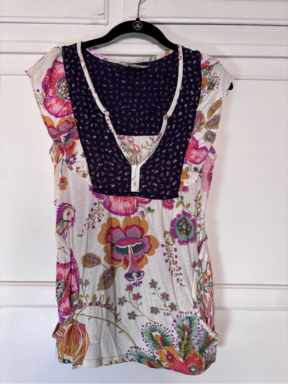 Floral Short Sleeve Tunic Top with Navy Bib